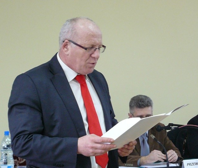 Burmistrz Golubia-Dobrzynia Roman Tasarz otrzymał absolutorium
