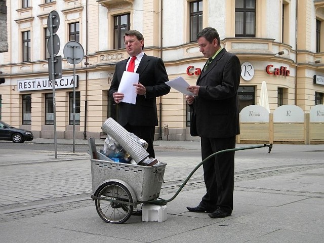 Marcin Wroński, Jacek Bętkowski i ich wózek