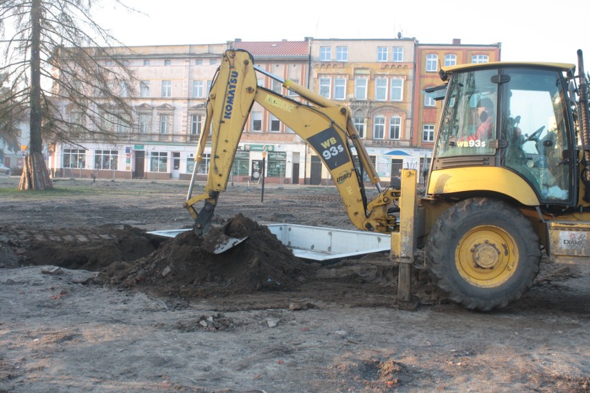 Trwają prace w parku w centrum Gubina.