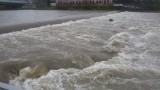 Wezbranie wody w śląskich rzekach. IMGW wydało ostrzeżenie trzeciego stopnia