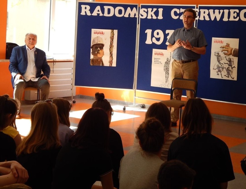 W Radomiu odbyła się niecodzienna lekcja historii z uczestnikiem wydarzeń Czerwca 1976 roku i pracowniekiem IPN