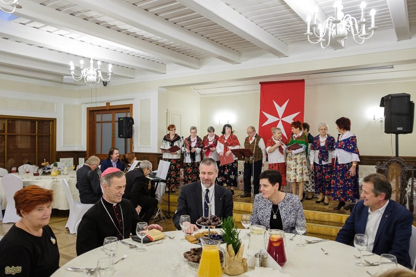 Tarnów. Opłatek Maltański w Modrzewiowym Dworze [ZDJĘCIA]