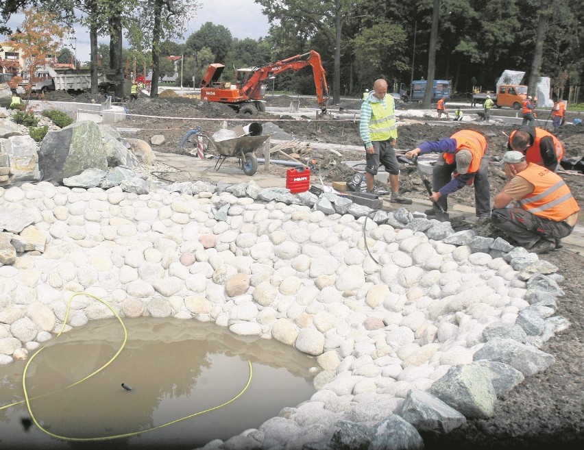 Na terenie kampusu każdego dnia pracuje ok. 100 osób. Cały...