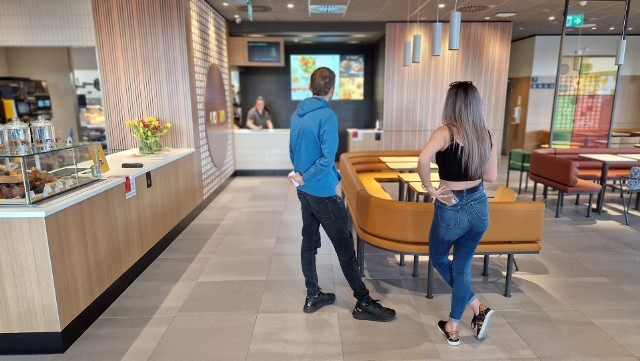 Tak wygląda nowy McDonald's w Schodni koło Ozimka.