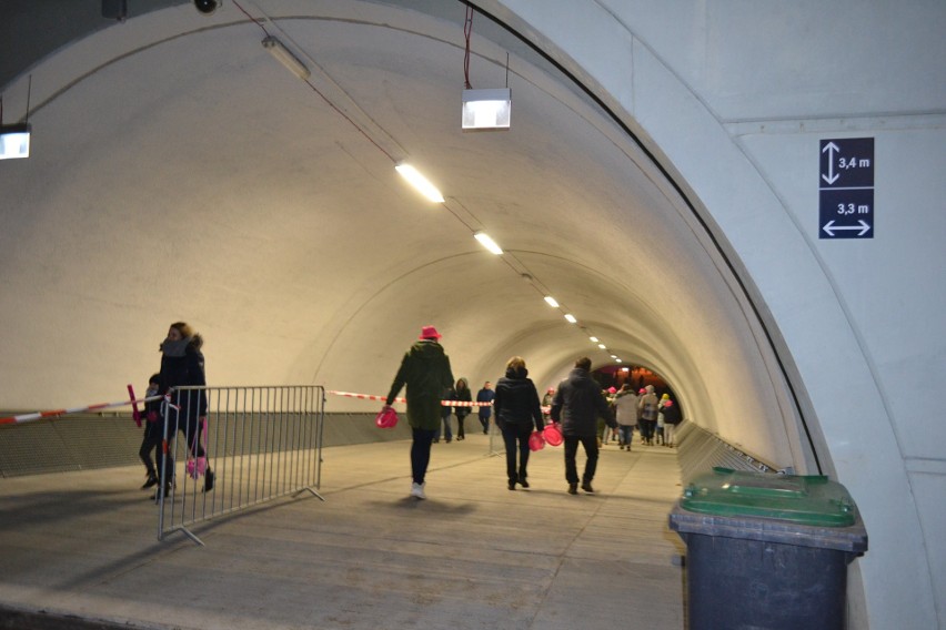 Sylwestrowa Moc Przebojów. Na Stadion Śląski przybyły się bawić tłumy mieszkańców regionu