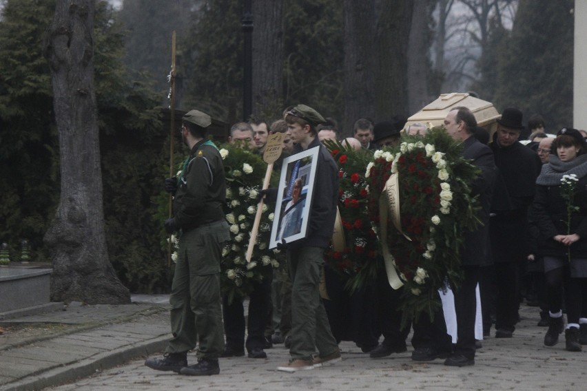 Pogrzeb Anny Loby na Starym Cmentarzu w Łodzi [ZDJĘCIA]