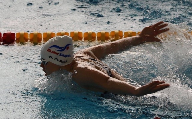 Olga Plaga ze Słupska to pływaczka, która poprawia swoje rekordy