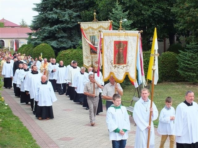 Dwie rocznice i odpust w sanktuarium w Kałkowie