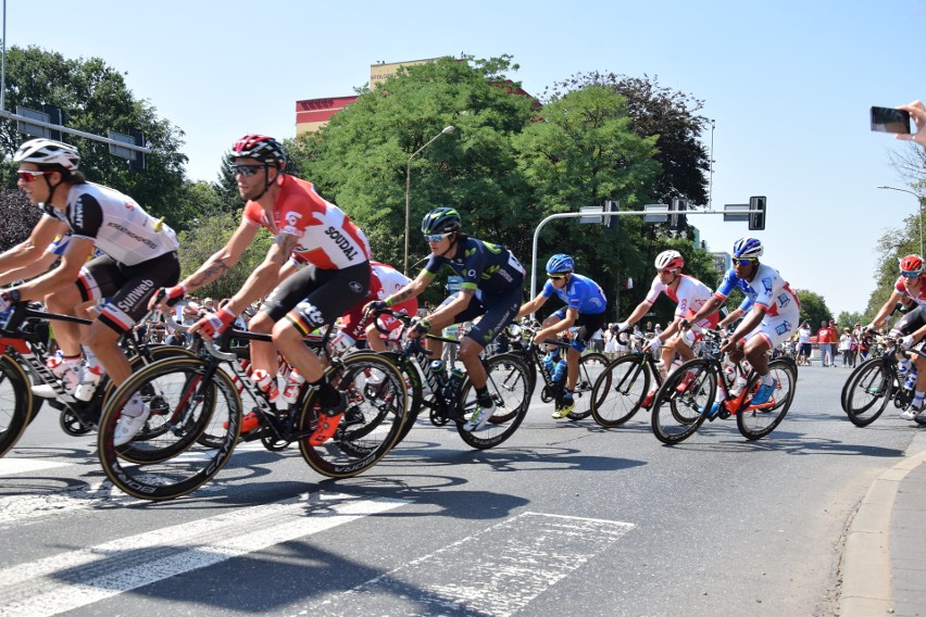 Tour de Pologne 2017 w Zawierciu. Kolarze już wystartowali ZDJĘCIA