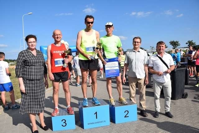 Na początku czerwca  w Bydgoszczy odbyły się MP na 10 km niewidomych (2. Adam Kruczkowski) i niedowidzących (1. Tomasz Chmurzyński - na zdjęciu). Fot. Georgina Myler