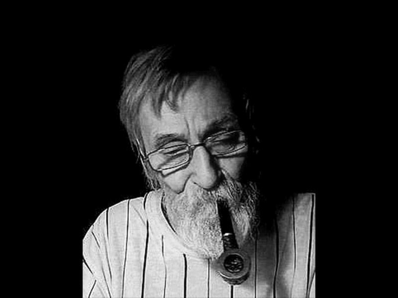 Jan Adam Borzęcki. Żył 71 lat. Był uznanym poetą,...