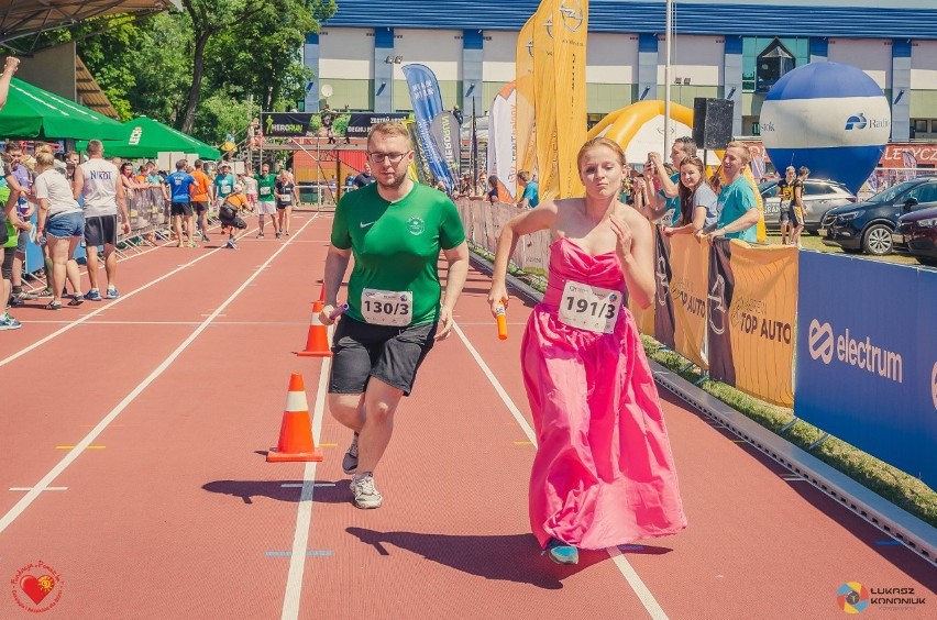 Biegacze pomogą chorym dzieciom na przekór pandemii. Sztafeta Electrum Ekiden trwa do 28 czerwca