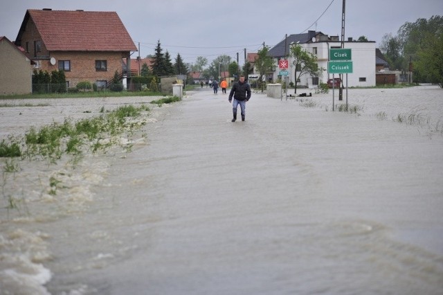 Nowe wały ochronią już Cisek przed taką powodzią, jak ta z 2010 roku.