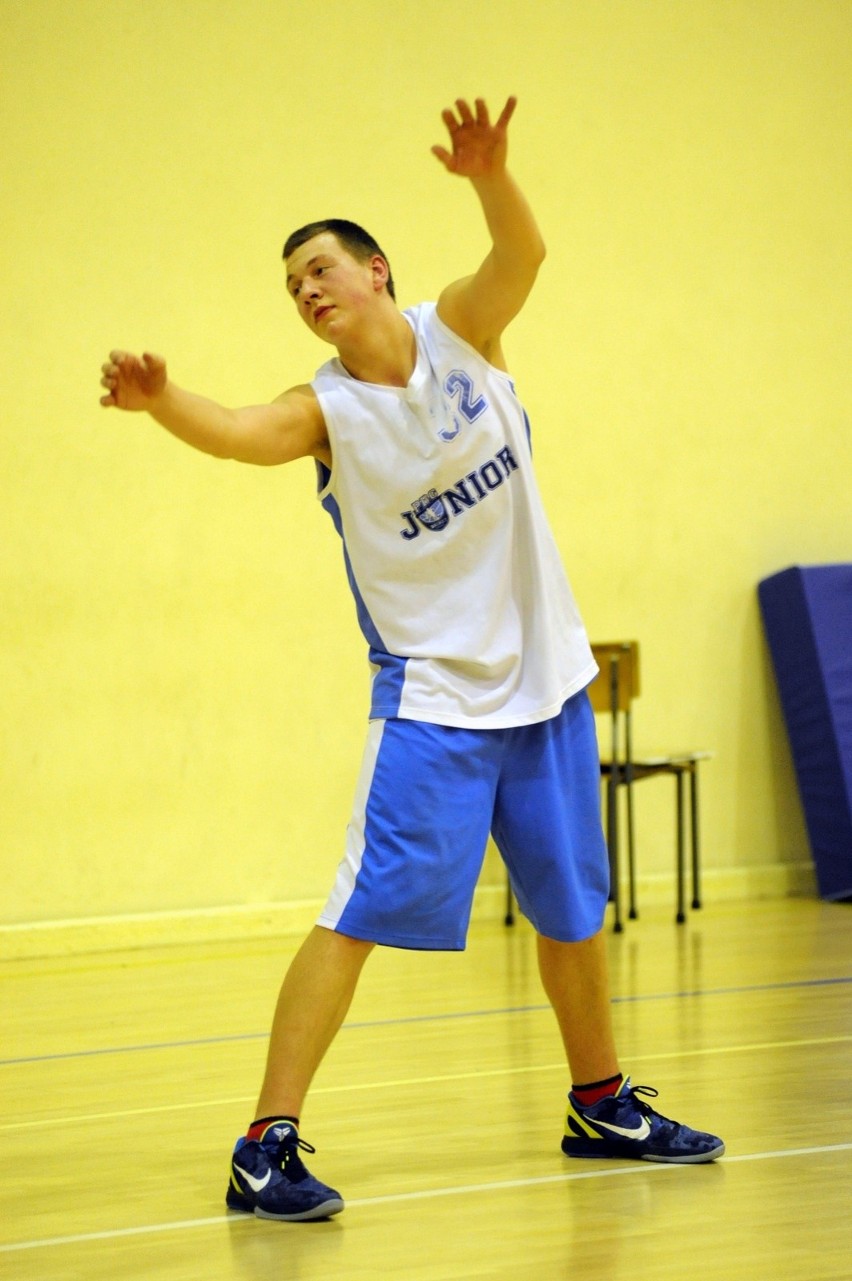 Filip Pruefer karierę zaczynał w drużynie Basket  Poznań w...
