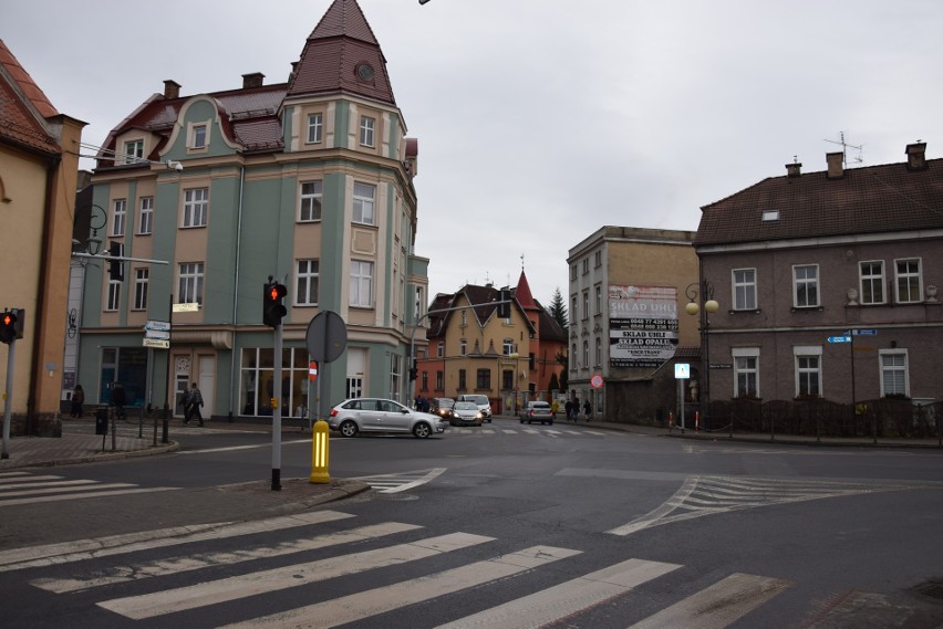 Skrzyżowanie z ul. Bohaterów Warszawy