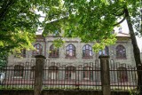 Miasto Białystok sprzedało budynek dawnej szkoły żydowskiej przy Lipowej. Zabytkowa kamienica ma być wyremontowana w ciągu pięciu lat