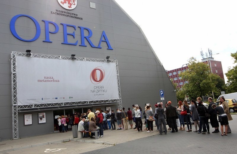 Wyprzedaż w Operze - odsłona II