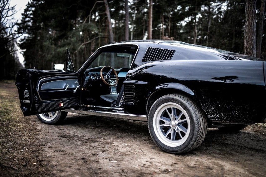 Ford Mustang Fastback...