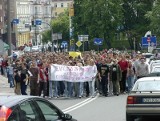 Największe protesty i manifestacje w Opolu. Unieważnienie matur, Czarny Protest, Łańcuch Światła, obrona województwa