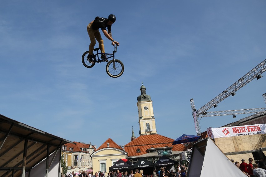 Kolarstwo daleko w tyle, oto najbardziej niebezpieczne sporty świata (Zdjęcia)