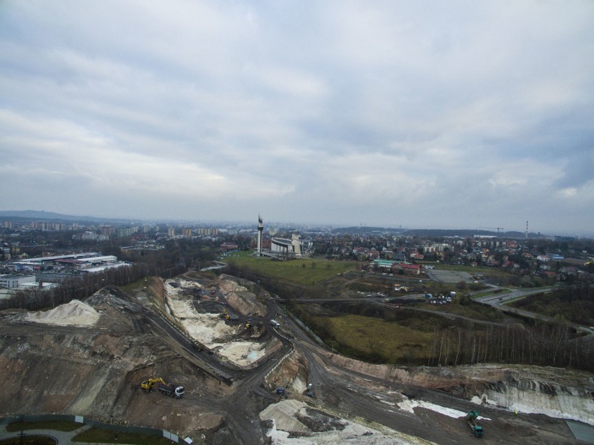 Budowa Trasy Łagiewnickiej w Krakowie robi ogromne wrażenie
