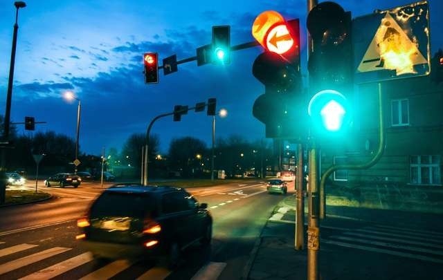 Od piątku działają nowe sygnalizatory na skrzyżowaniu ulic Solskiego i Leszczyńskiego