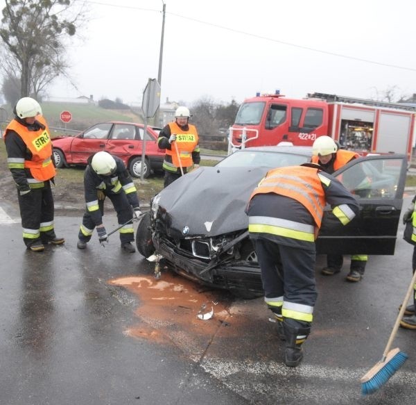 To miejsce zwane jest przez miejscowych "skrzyżowaniem śmierci&#8221;. Tymczasem niedaleko jest nowoczesna i dużo bezpieczniejsza krzyżówka.