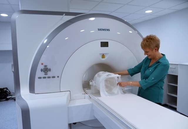 Centrum OnkologiiCentrum Onkologii wzbogaciło się o wysokiej klasy rezonans magnetyczny 3T