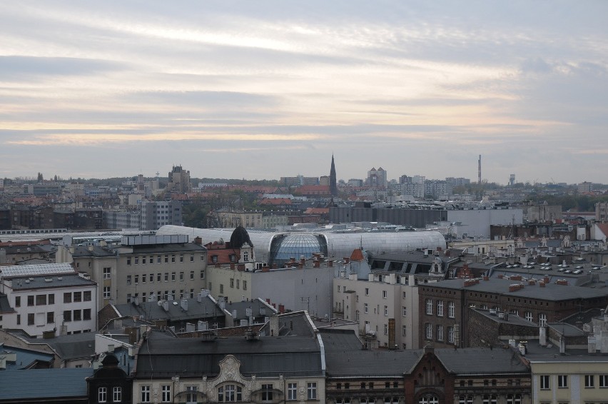 Jak wyglądają Katowice z dachu hotelu Silesia? [ZOBACZCIE ZDJĘCIA]