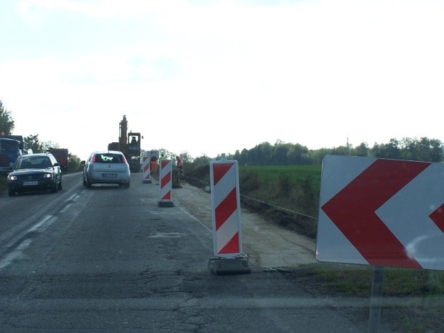 Droga między Praszką a Gorzowem Śląskim.