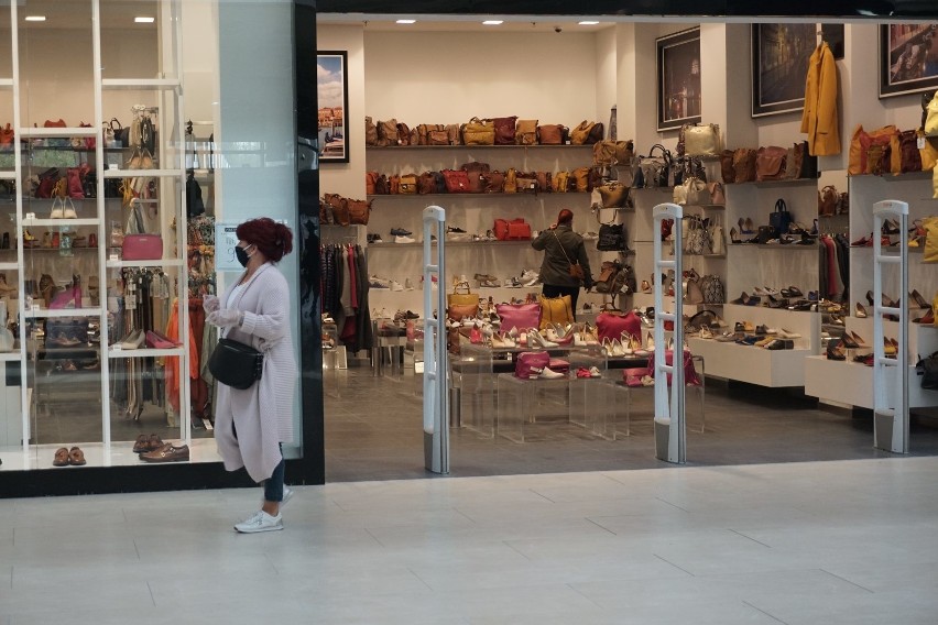 Manufaktura w Łodzi otwiera sklepy w czasie epidemii...