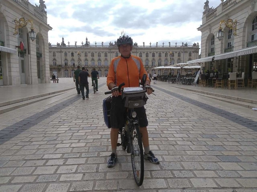 Emerytowany nauczyciel z Włoszczowy przejechał na rowerze 3800 kilometrów!