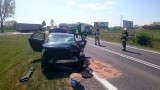 Wypadek w Opolu. Na ulicy Krapkowickiej audi zderzyło się z ciężarówką. Jedna osoba jest poszkodowana