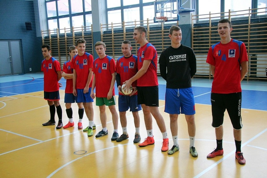 Rywalizacja sportowa szkół średnich Skarżysko-Kamienna