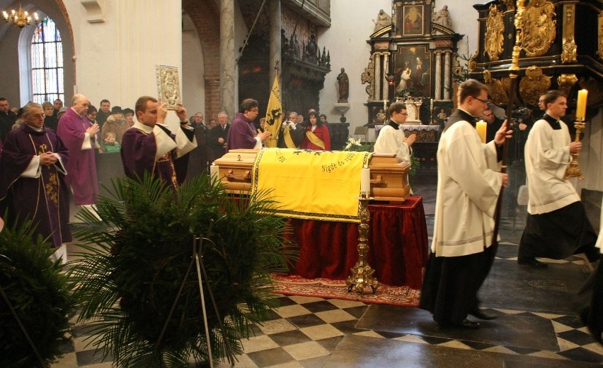 Pogrzeb prof. Brunona Synak w Katedrze Oliwskiej w Gdańsku [ZDJĘCIA]