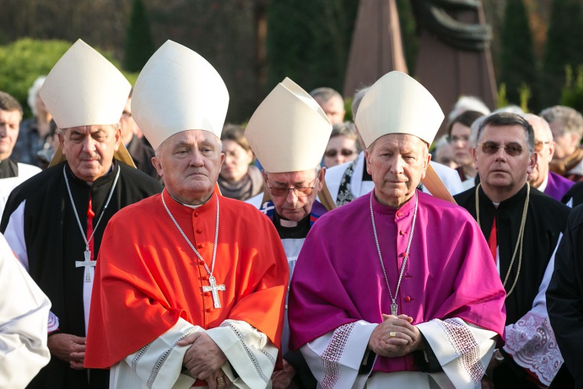 Kraków pożegnał księdza Bielańskiego. Msza święta odbyła się...