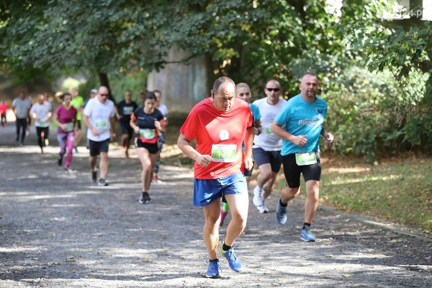 Sanprobi Uro-Run w Szczecinie. Rekord pobity. Mamy ZDJĘCIA uczestników! [WIDEO]