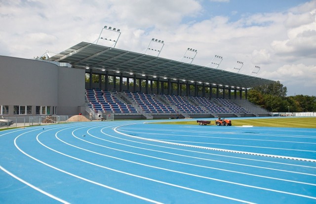 Od soboty 17 października imprezy sportowe przy pustych trybunach.