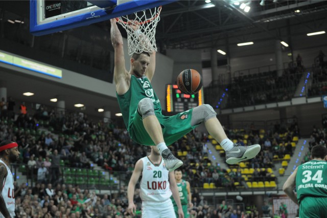 30.10.2015. zielona gora hala crs euroliga euro liga koszykowki kosz euroleague turkish airlines stelmet bc  zielona gora vs lokomotiv kuban krasnodar wynik 75:83  sport koszykowka  nz mateusz ponitkafot. mariusz kapala / gazeta lubuska / polska press