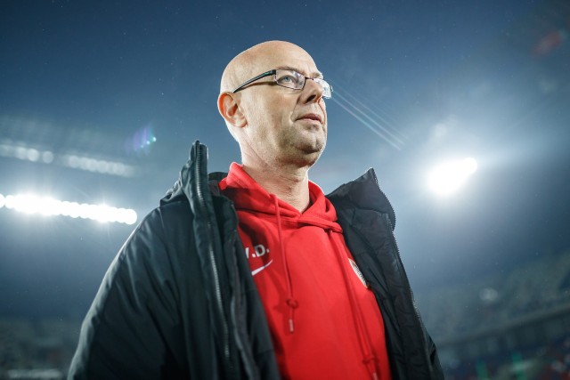 Ben van Dael, trener Zagłębia Lubin, powiedział, że w meczu z Koroną jego drużynie zabrakło odwagi.