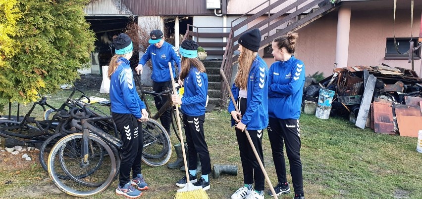 Dramat. Pożar w klubie z Daleszyc. Spłonął sprzęt sportowy. Straty wynoszą ponad 300 tysięcy złotych. Prośba o pomoc [ZDJĘCIA]