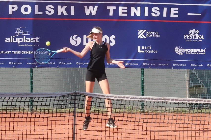 W Radomiu rozpoczęły się mistrzostwa Polski w tenisie do lat 12. Zobacz zdjęcia