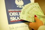 Premiowa Obligacja Skarbowa 2018. Polacy kupują i czekają na losowanie premii