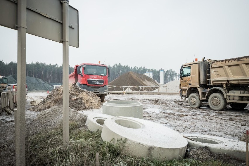 Odcinek 1 - Nowe Marzy - Świecie Południe (Dworzysko) -...