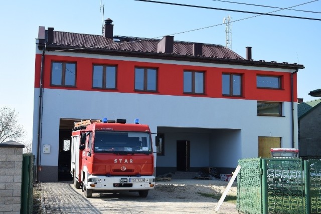 Są dotacje Mazowsza na modernizacje siedzib Ochotniczych Straży Pożarnych i zakupy wozów strażackich.