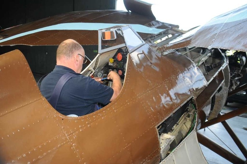 Polski samolot myśliwski P.11c, uczestnik wrześniowej kampanii, odzyskuje swój blask