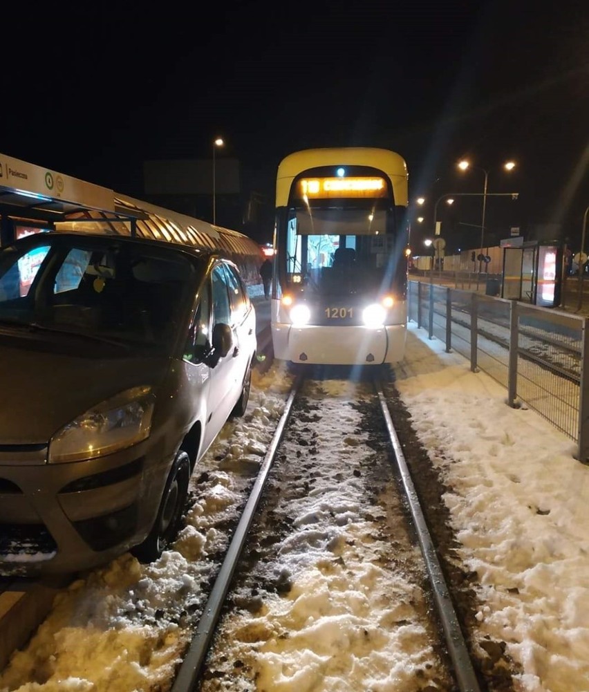 Pijany wjechał na przystanek MPK Łódź. W alkomacie zabrakło skali