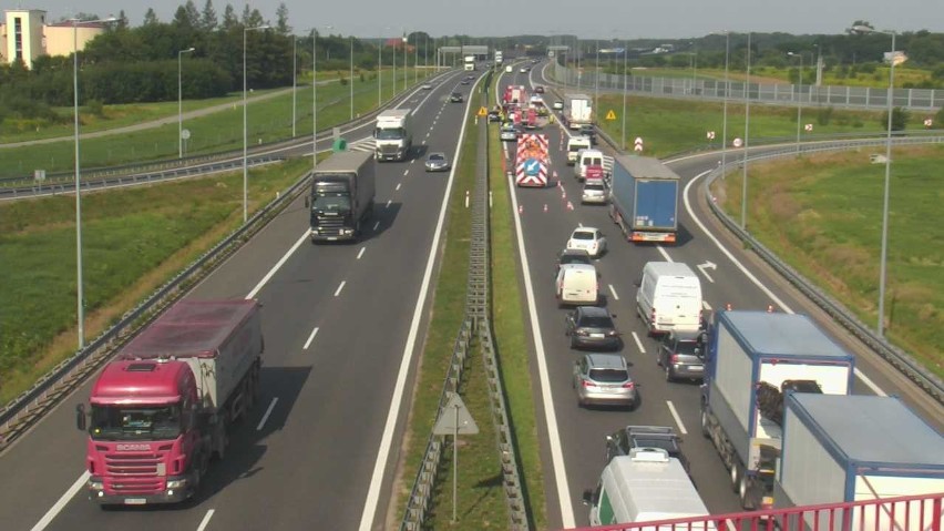 Wypadek na A4. Duże utrudnienia na drodze w kierunku Krakowa 