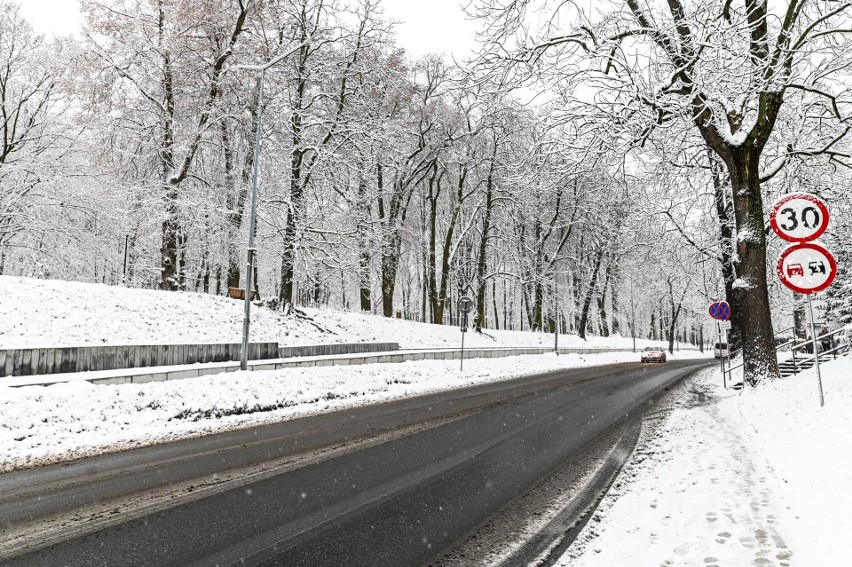 “Akcja zima” w Sandomierzu rozpoczęła się w czwartek  o...