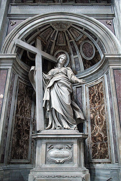 Posąg św. Heleny w Bazylice św. Piotra